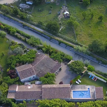 Bed & Breakfast D'hotes Chez Cecile A Lagnes