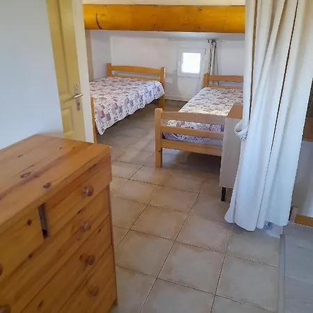 D'hotes Chez Cecile A *