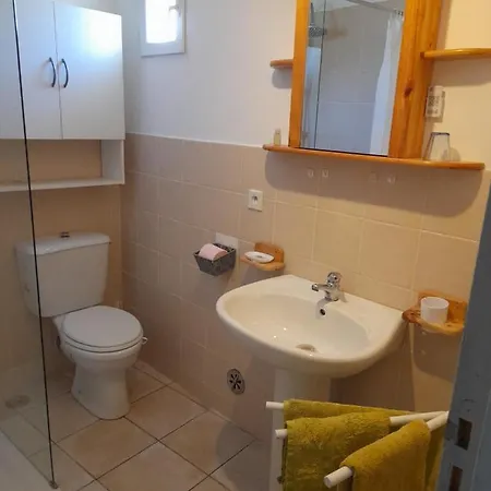 Bed & Breakfast D'hotes Chez Cecile A Lagnes