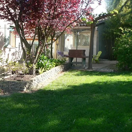 Bed & Breakfast D'hotes Chez Cecile A *